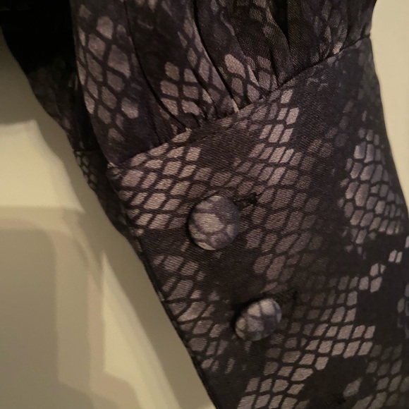 Brand new Anine Bing silk snake print blouse - size XS - Picture 8 of 16